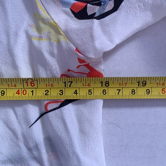 LOVE BINETTI Womens Sz L Geometric bird print Blouse 100% silk - Picture 13 of 14